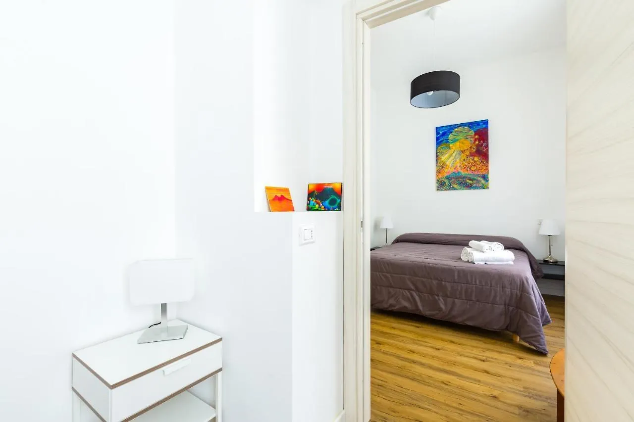 Barrio 133 - Double Bedroom In Center By Napoliapartments Apartment Naples