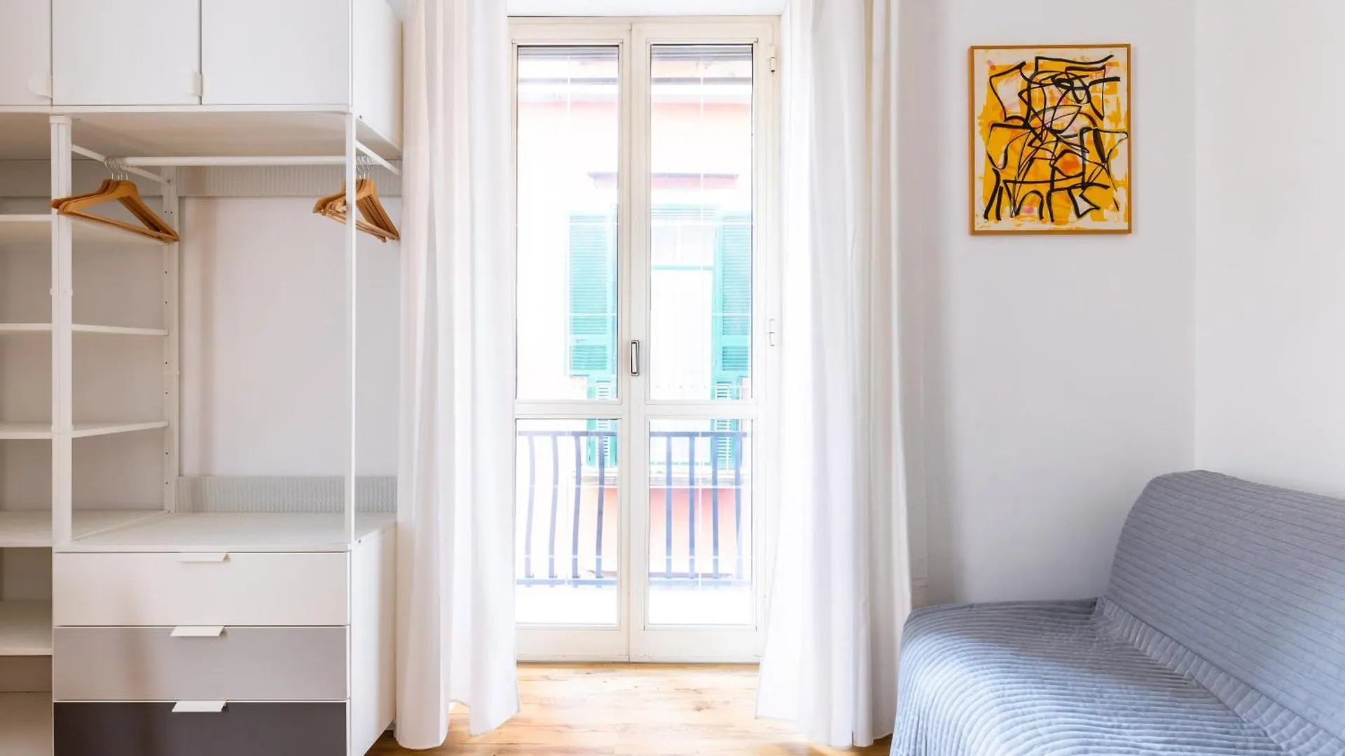 Apartment Barrio 133 - Double Bedroom In Center By Napoliapartments